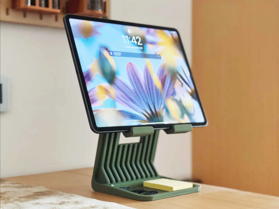 iPad Stand & Desk Organizer